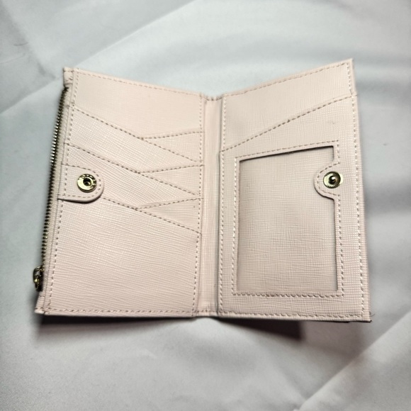 Ted Baker Alexxa Zip Card Holder in Rose. - Picture 3 of 5